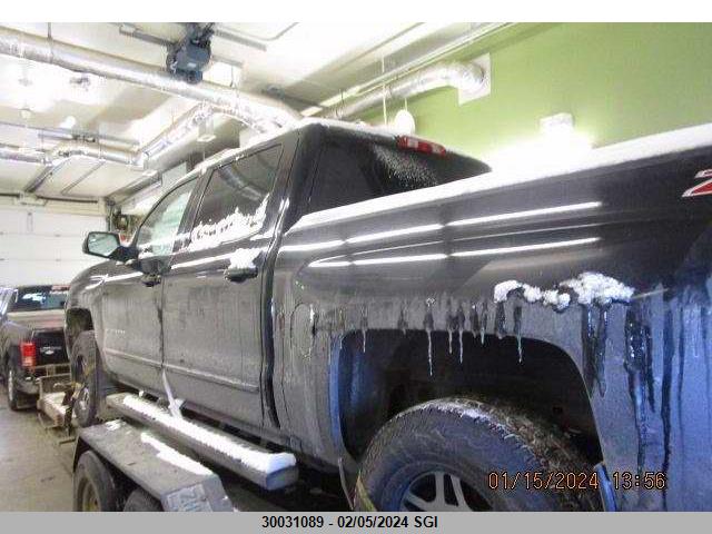 Chevrolet Silverado K1500 Lt 2017 3GCUKREC0HG258061 Image 3