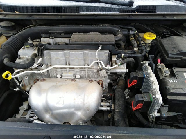 1C3CCCFB3FN717703 Chrysler 200 LX