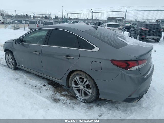 Продажа на аукционе авто 2018 Hyundai Sonata Sport/limited, vin: 5NPE34AF1JH642660, номер лота: 30031221