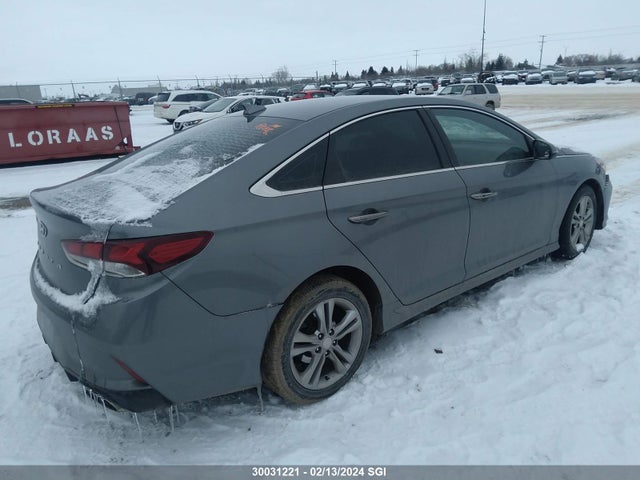 Продажа на аукционе авто 2018 Hyundai Sonata Sport/limited, vin: 5NPE34AF1JH642660, номер лота: 30031221
