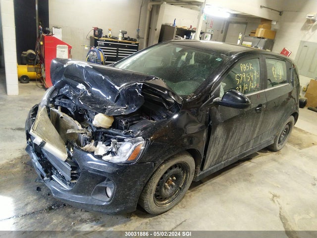 Chevrolet SONIC LT 2017 1G1JD6SB9H4167867 Image 2