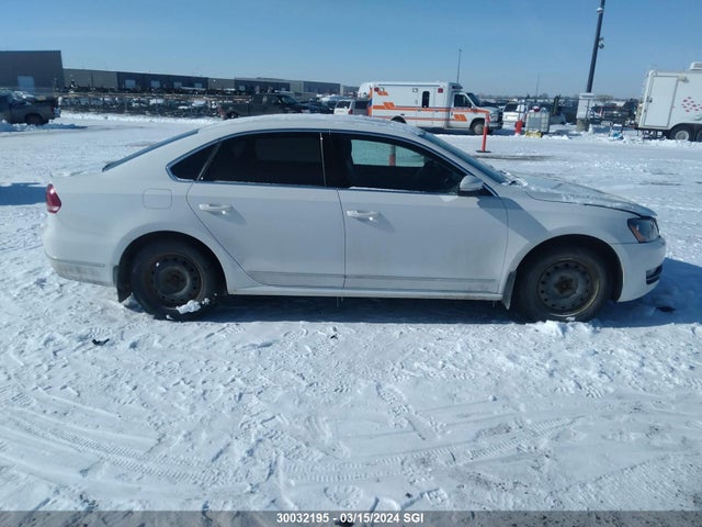 1VWCS7A32FC073299 Volkswagen PASSAT SEL