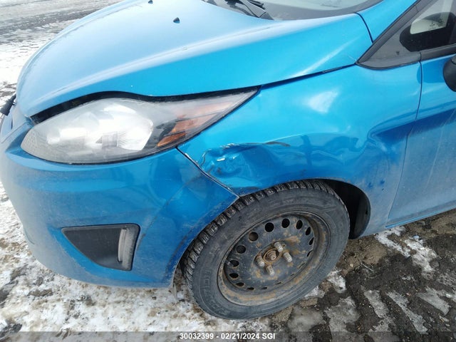 Продажа на аукционе авто 2013 Ford Fiesta Titanium, vin: 3FADP4FJ5DM205942, номер лота: 30032399