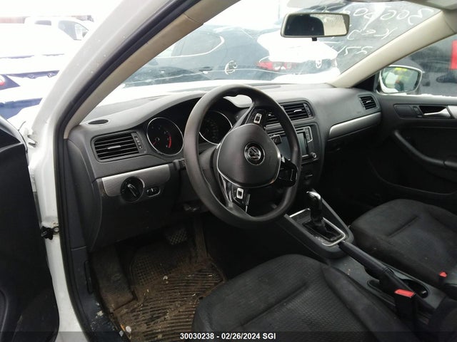3VW2B7AJ5HM208271 Volkswagen JETTA S