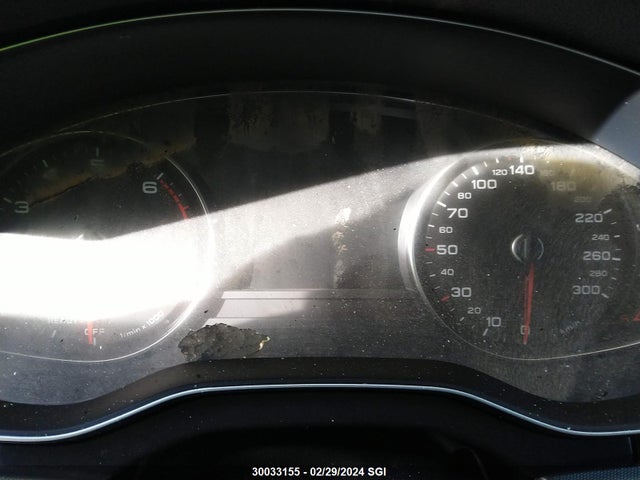 WA1BNAFY9K2094829 Audi Q5 Premium Plus