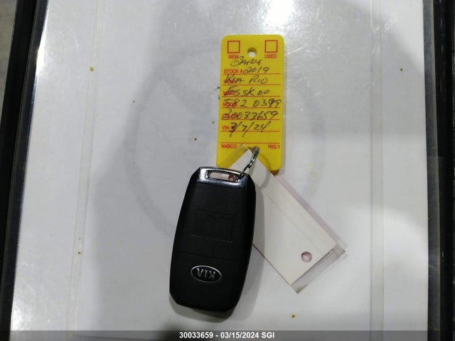 30033659 :رقم المزاد ، 3KPA25AB4KE187507 vin ، 2019 Kia Rio S مزاد بيع