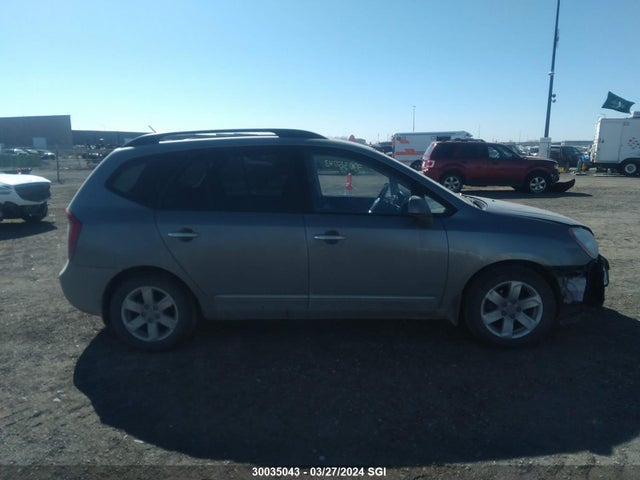2009 Kia Rondo Lx/ex მანქანა იყიდება აუქციონზე, vin: KNAFG526397226054, აუქციონის ნომერი: 30035043