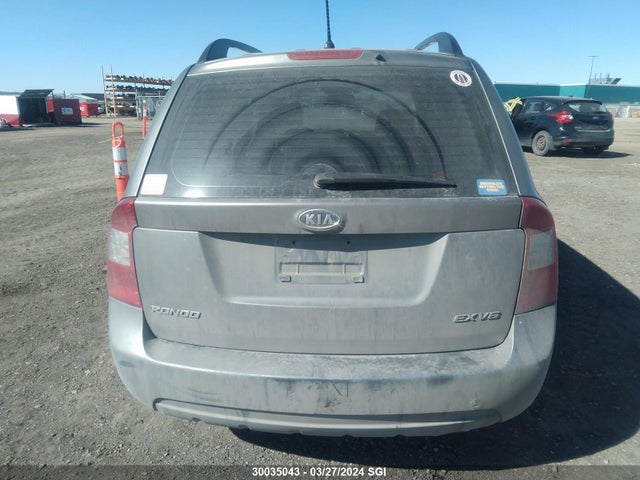 2009 Kia Rondo Lx/ex მანქანა იყიდება აუქციონზე, vin: KNAFG526397226054, აუქციონის ნომერი: 30035043