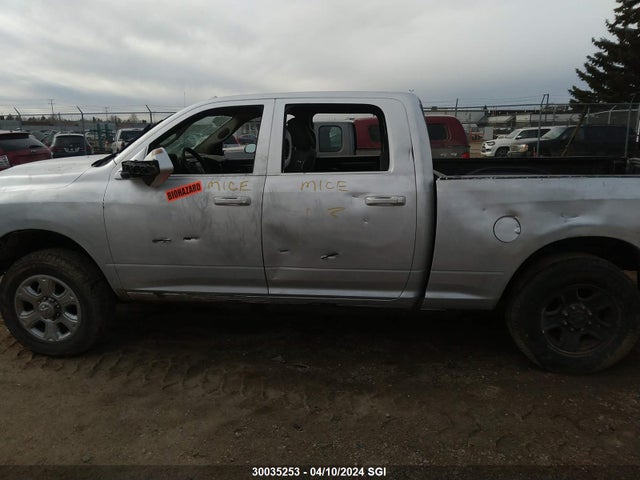 3C6UR5DL5FG673449 RAM 2500 Slt