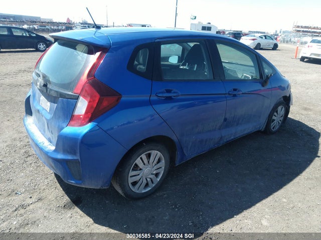Honda FIT LX 2015 3HGGK5G54FM103694 Image 4