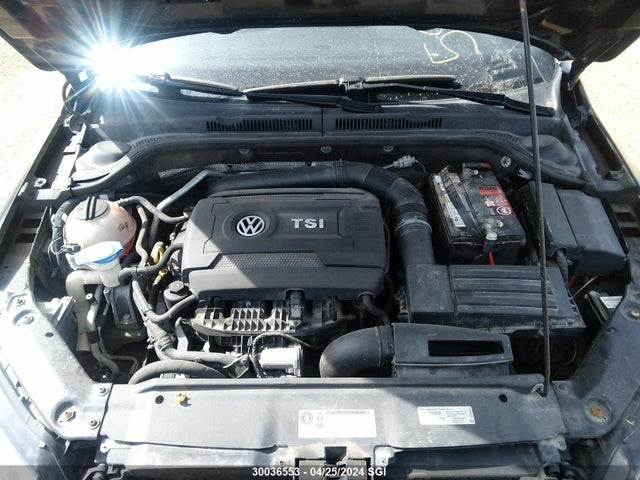 3VW4S7AJ2GM418978 Volkswagen Jetta Gli/se/sel