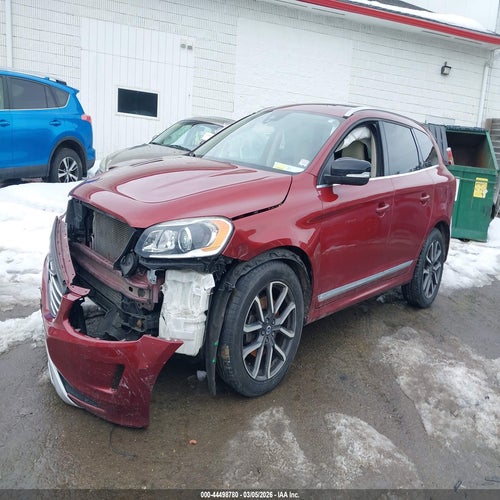 2017 VOLVO XC60 VIN: YV449MRRXH2205144