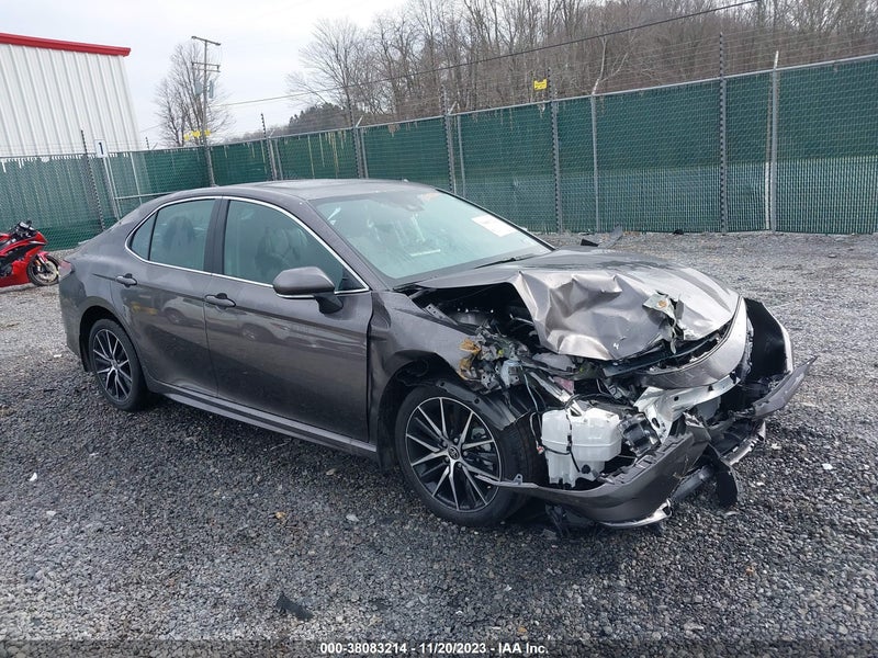 2024 Toyota Camry at WV Shady Spring, IAAI lot 38083214 CarsFromWest