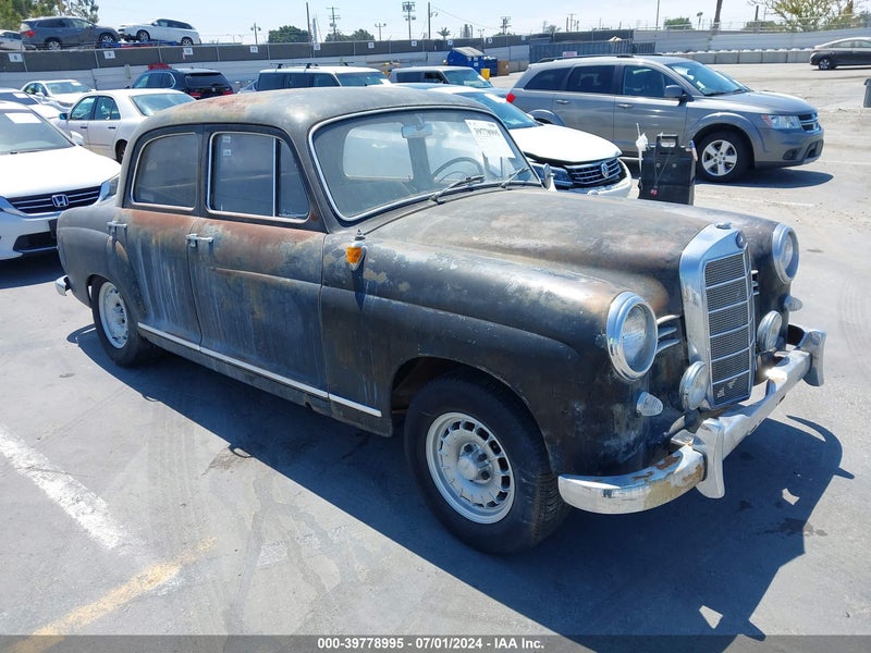 1959 Mercedes-Benz 180 at CA - Wilmington, IAAI lot 39778995  