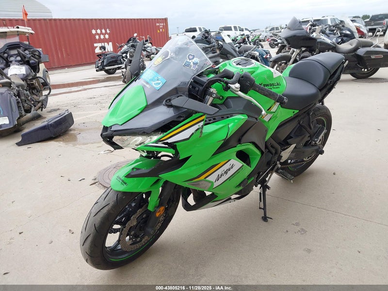 2025 Kawasaki Ex650 at TX - San Antonio: ML5EXEP15SD****** – IAAI