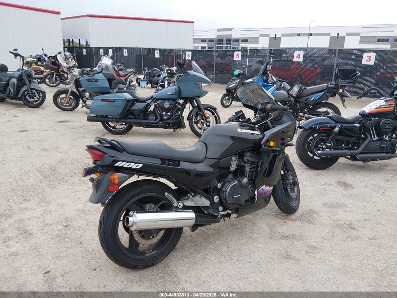 Kawasaki Zx1100 1996 из США Лот 44983813 | CarsFromWest