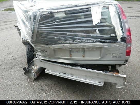 2000 Volvo V70 Xc Awd/Se VIN: YV1LZ56D9Y2710826 Lot: 9796972