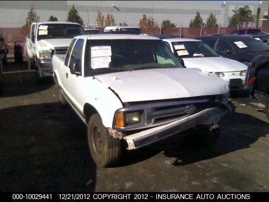 1996 Chevrolet 'S'truck S10 VIN: 1GCCS1943T8226235 Lot: 10029441