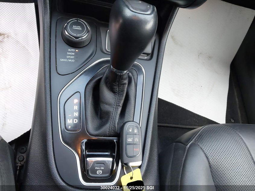 2021 Jeep Cherokee Latitude Lux VIN: 1C4PJMMX2MD234195 Lot: 30024032