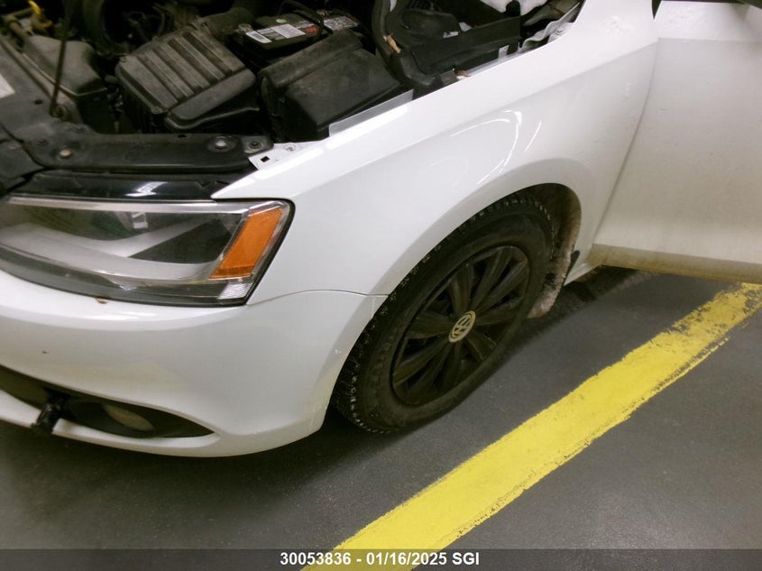 Vin: 3vw2k7aj8em256715, lot: 20079845, volkswagen jetta s 20142