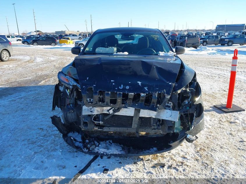 2015 Jeep Cherokee Sport VIN: 1C4PJLAB0FW642477 Lot: 30054784