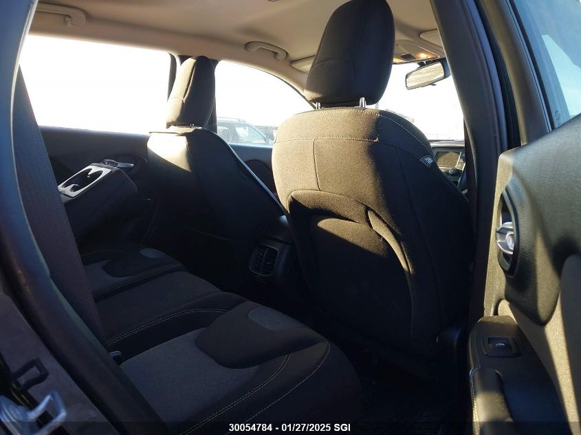 2015 Jeep Cherokee Sport VIN: 1C4PJLAB0FW642477 Lot: 30054784