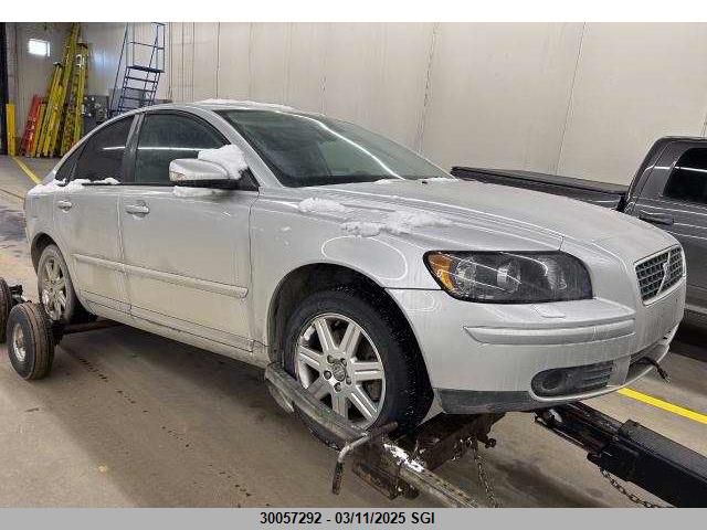 2005 Volvo S40