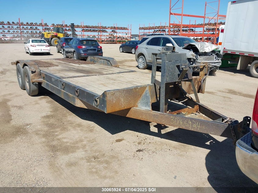 46UFU2220E1160221 2014 Roadclipper Enterprises Diamond C Std auction photo 1