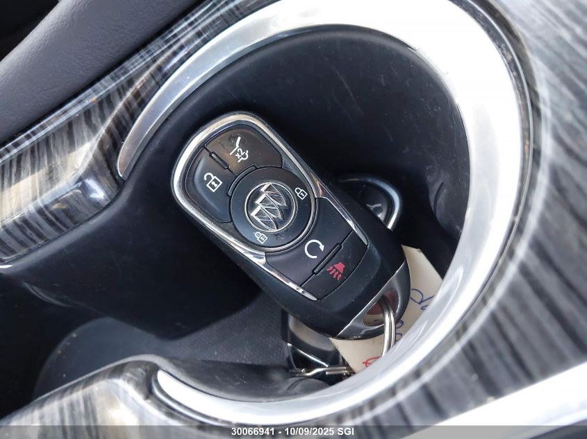 2018 Buick Envision Essence VIN: LRBFX2SA2JD025613 Lot: 30066941