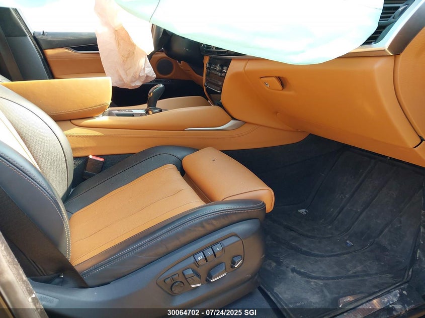 2017 BMW X6 xDrive50I VIN: 5UXKU6C38H0W38402 Lot: 30064702