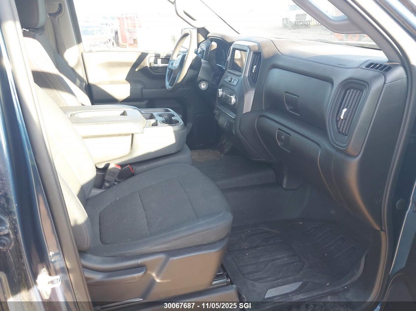 1GTU9AEFXKZ406148 2019 GMC SIERRA photo no. 5
