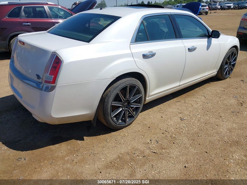 2013 Chrysler 300C VIN: 2C3CCAET9DH694416 Lot: 30065671