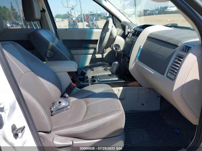 2011 Mazda Tribute S VIN: 4F2CY9GG1BKM07507 Lot: 30066926