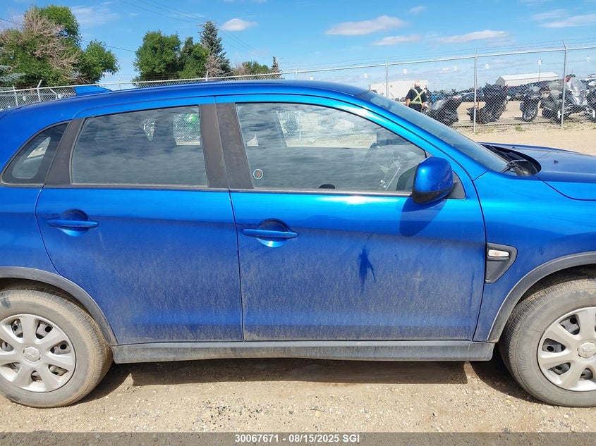 2021 Mitsubishi Rvr Es VIN: JA4AJUAU2MU603647 Lot: 30067671