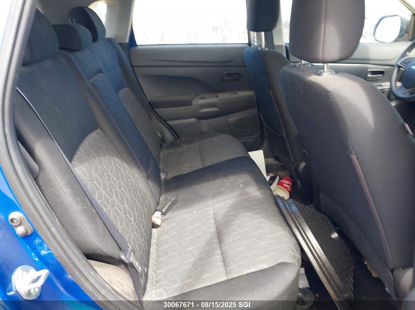 2021 Mitsubishi Rvr Es VIN: JA4AJUAU2MU603647 Lot: 30067671