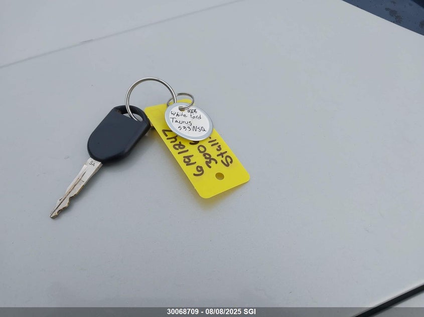 2008 Ford Taurus X Limited VIN: 1FMDK06W08GA02532 Lot: 30068709