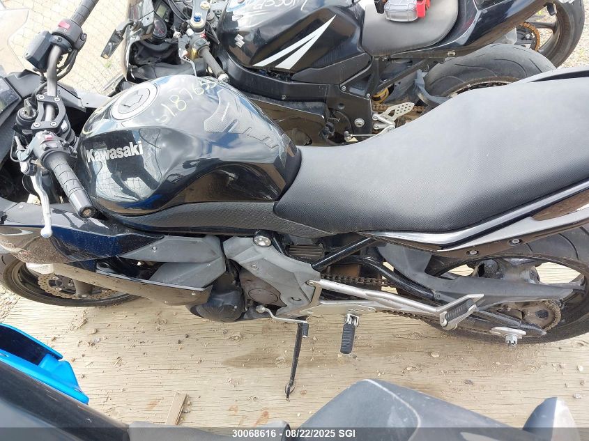 2011 Kawasaki Ex400 Cb VIN: JKAEXKC14BDA03672 Lot: 30068616