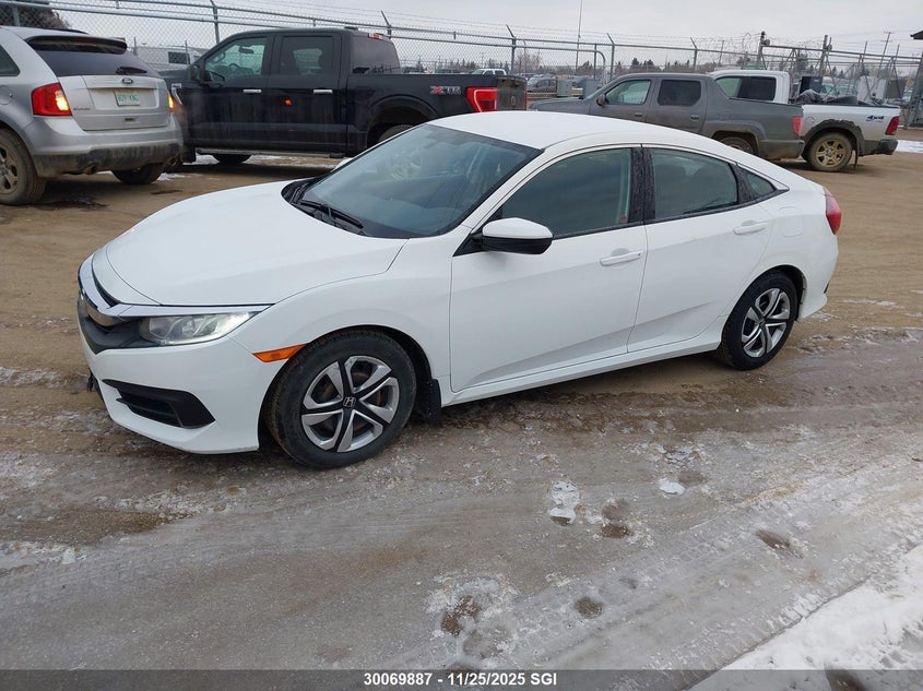 2018 Honda Civic, Theft Recovery, IAAI, VIN 2HGFC2F56JH005296 — photo 2