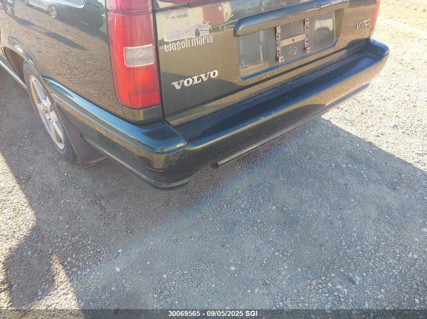 1999 Volvo V70 VIN: YV1LW55A3X2582081 Lot: 30069565