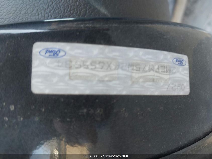 2004 Mercury Grand Marquis Ls VIN: 2MEFM75W24X655934 Lot: 30070775