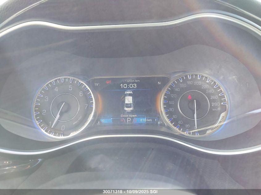 2016 Chrysler 200 C VIN: 1C3CCCCGXGN187344 Lot: 30071318