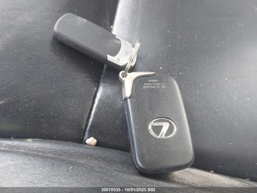 2009 Lexus Is 250 VIN: JTHCK262595034137 Lot: 30070535