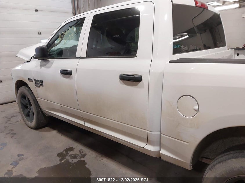 1C6RR7KT3KS720212 2019 RAM 1500 photo no. 15