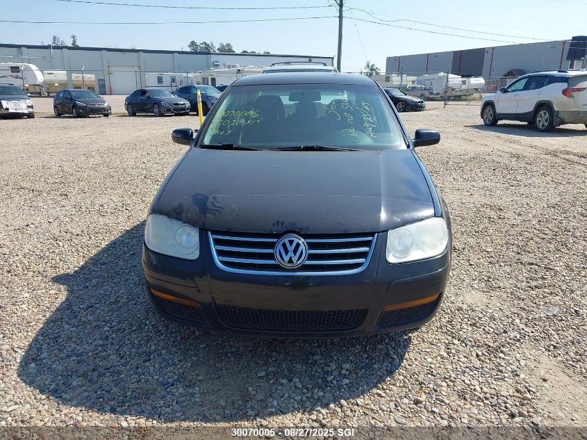 2008 Volkswagen City Jetta VIN: 3VWTK49M38M677375 Lot: 30070005
