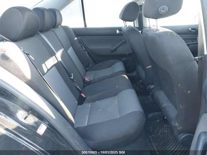 2008 Volkswagen City Jetta VIN: 3VWTK49M38M677375 Lot: 30070005