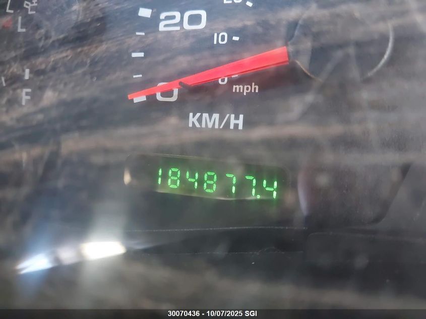 2002 Ford F250 Super Duty VIN: 1FTNX20L62EB18700 Lot: 30070436