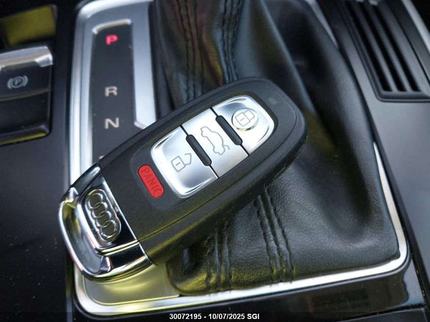 2013 Audi A4 Premium VIN: WAUBFCFL2DN013767 Lot: 30072195