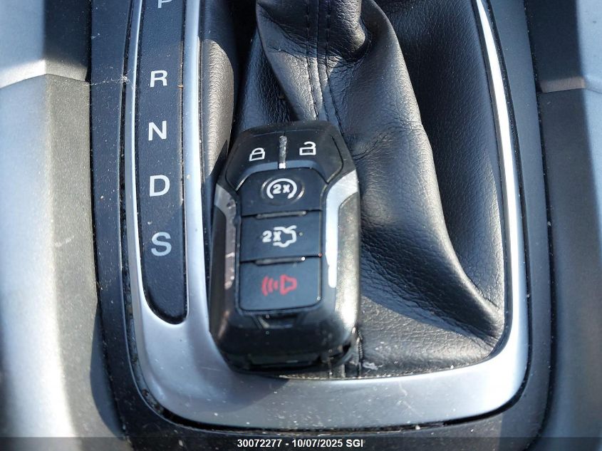 2016 Ford Fusion Titanium VIN: 3FA6P0D91GR309121 Lot: 30072277