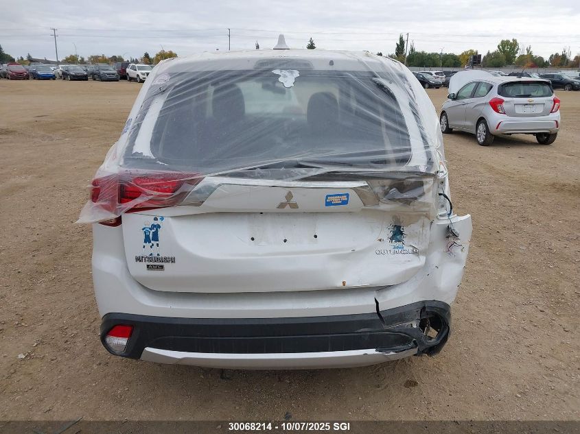 2018 Mitsubishi Outlander Es VIN: JA4AZ2A35JZ615679 Lot: 30068214