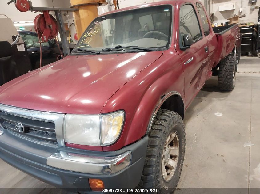 1999 Toyota Tacoma Xtracab VIN: 4TAWN72N7XZ418215 Lot: 30067788